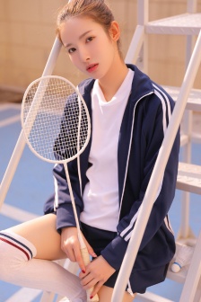 粉衣电梯